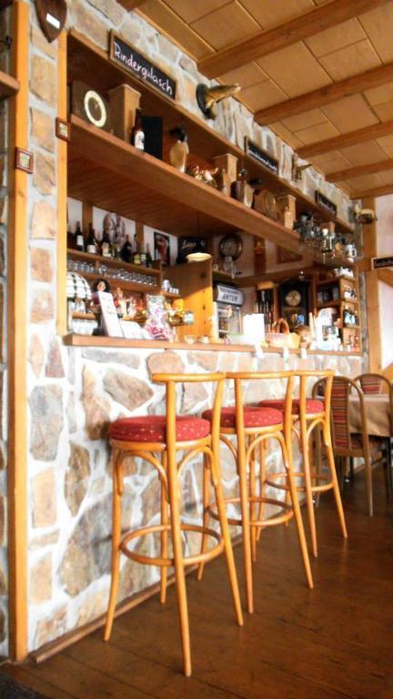 Restaurant Pension-Anton Jáchymov Extérieur photo