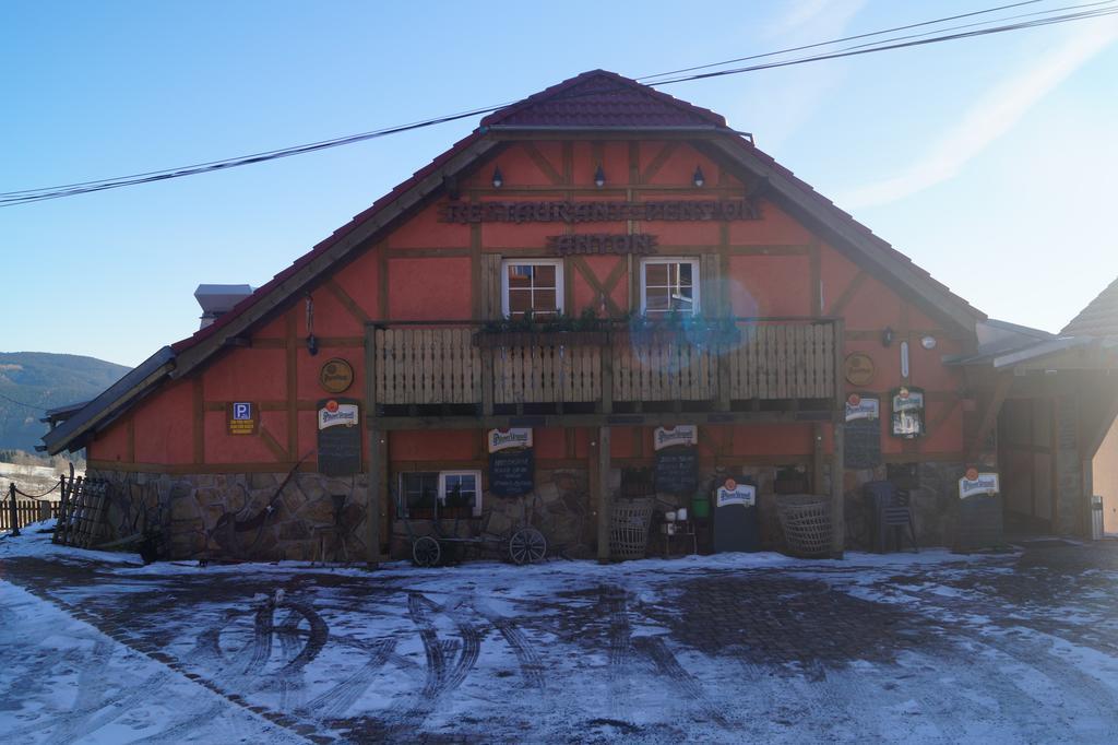 Restaurant Pension-Anton Jáchymov Extérieur photo